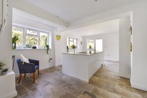 Kitchen fitted in 2024- click for photo gallery
